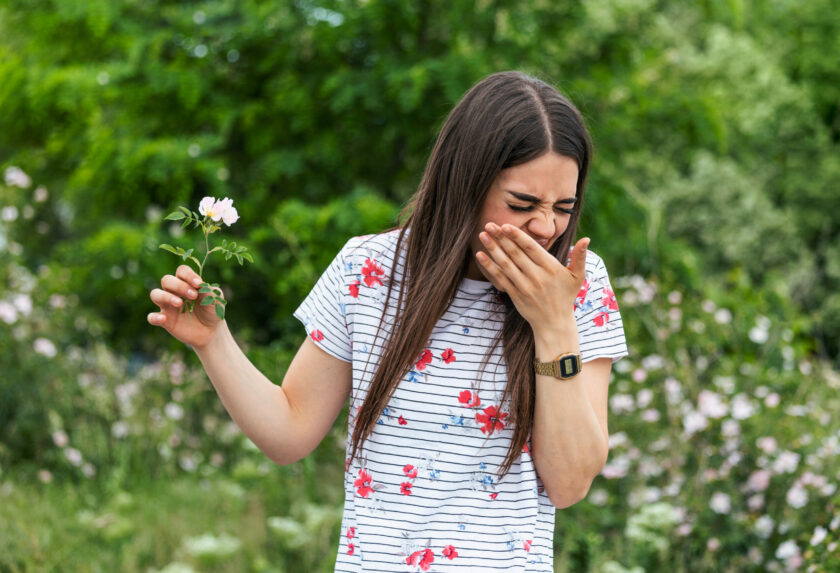 Managing Allergies in the Fall Season